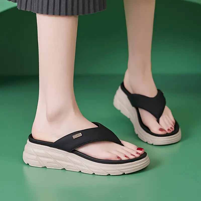 Julia Zehentrenner | Sommerliche Flip-Flops mit ergonomischem Fußbett für Damen