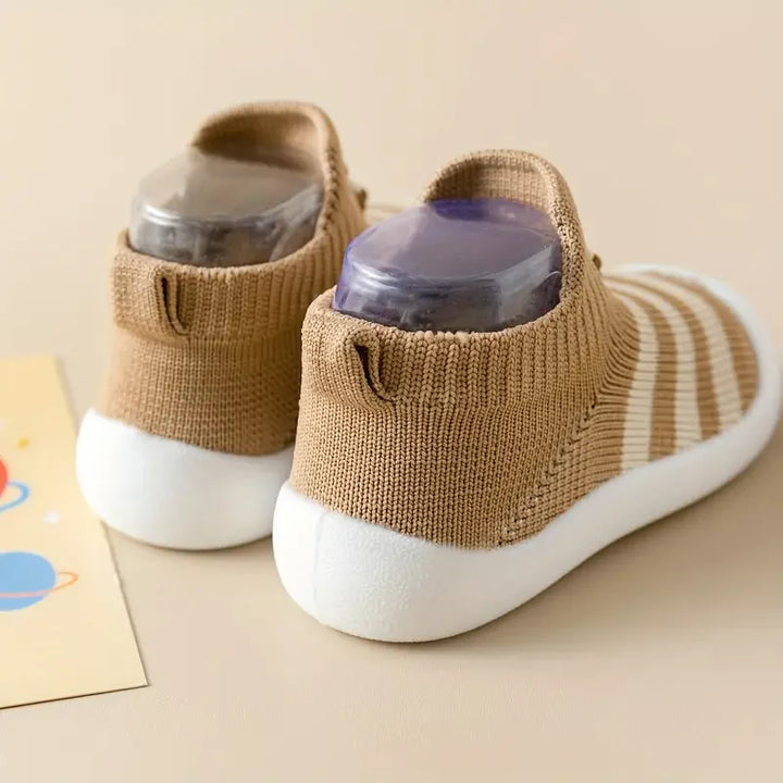Bearfoot Barfuß-Sneaker | Natürliches Laufgefühl für Kinderfüße