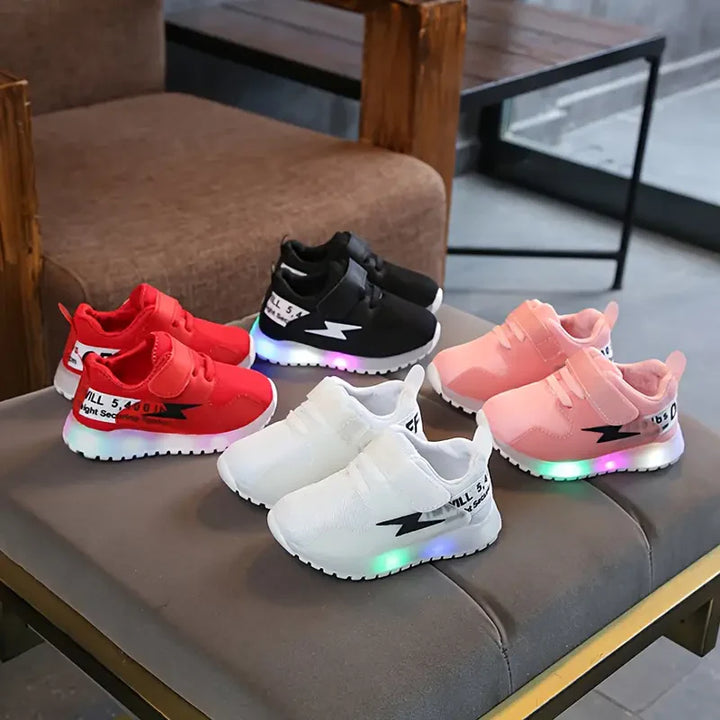 Bequeme Anti-Rutsch Sneakers | Komfortable Kinderschuhe mit LED-Lichtern